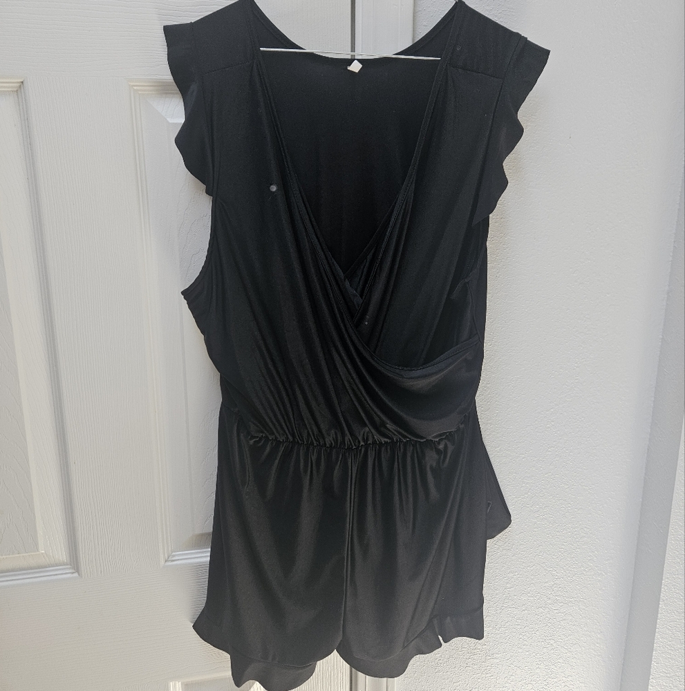 Chic Black Women's One-Piece Swimsuit with Ruffle Detail